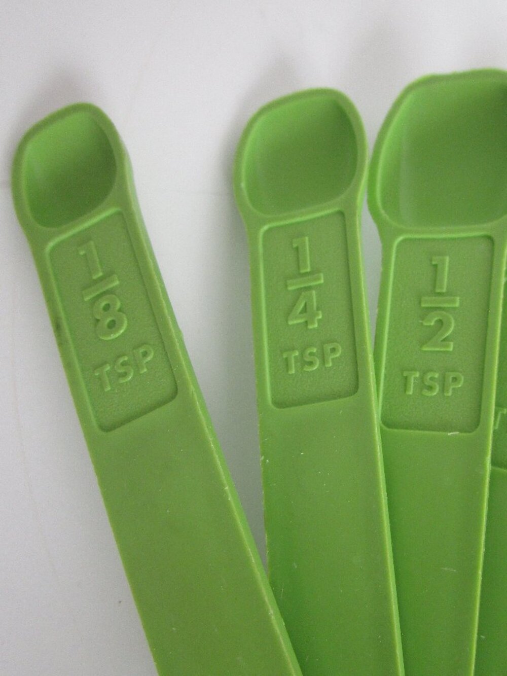 Tupperware measuring spoons - Picture 3 of 6
